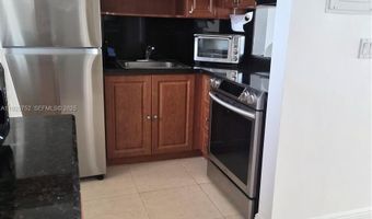 2910 Point East Dr M610, Aventura, FL 33160