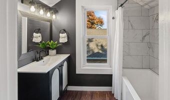 223 Michigan Ave, Alton, IL 62002