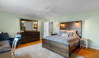 73 Airline Rd, Clinton, CT 06413