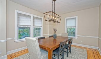 5 Kakely St, Albany, NY 12208
