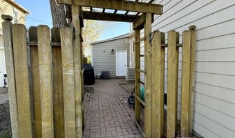 111 SW 14th Ave, Aberdeen, SD 57401