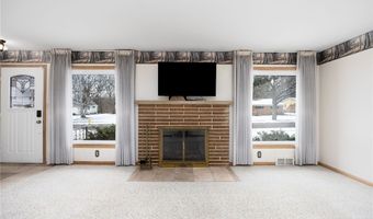 364 Mowbray Rd, Akron, OH 44333