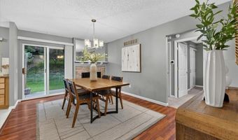 1115 Shadowoak Dr, Ballwin, MO 63021