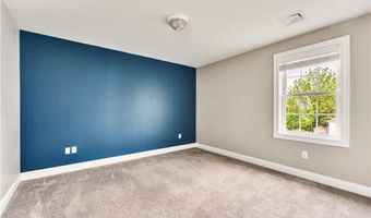 239 Mauran Ave, East Providence, RI 02914