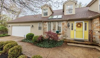 117 Royal Oak Dr, Aurora, OH 44202