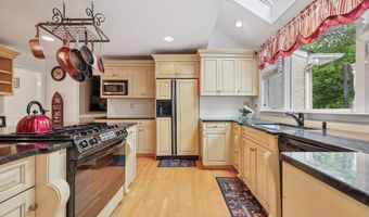 609 EDERER Ln, Ambler, PA 19002