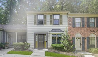 195 Kinnoll Hill Ct, Aberdeen, NJ 07747