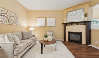12805 SW NIGHT HERON Ln 102, Beaverton, OR 97007