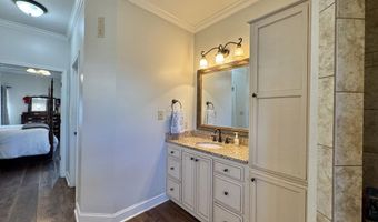 106 Cambridge Cv, Batesville, MS 38606