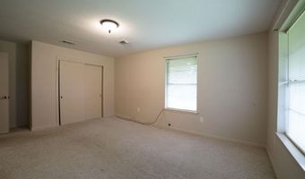 354 E Riveroaks Dr, Baton Rouge, LA 70815