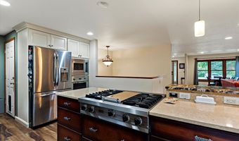 7243 Old Harbor Ave, Anchorage, AK 99504