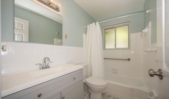 119 Smith Dr, Ballwin, MO 63011