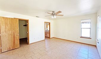 1106 W Eagle Pass, Alpine, TX 79830