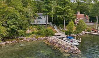 156 Big Barndoor Is, Alton, NH 03810