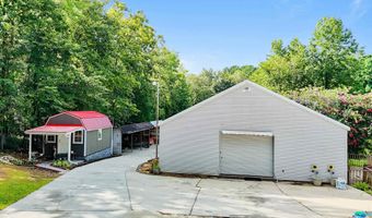 303 CHESTNUT Ln, Alabaster, AL 35007