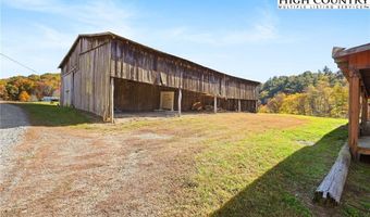762 George Eggers Rd, Banner Elk, NC 28604