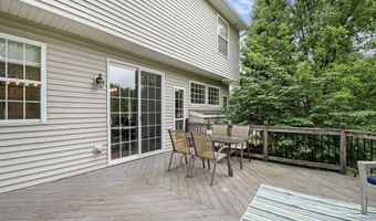 5404 Hartfield Ct SE, Ada, MI 49301