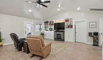 46 S Glen Canyon Dr, Cedar City, UT 84720