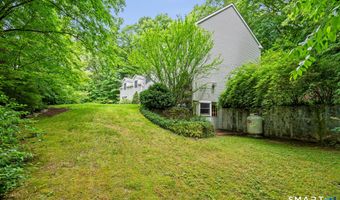31 Grant Dr, Avon, CT 06001