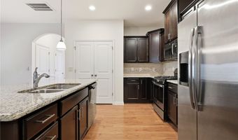 647 Briarcliff St, Apex, NC 27502