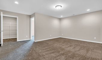 7749 Silver Fox Dr, Indianapolis, IN 46217