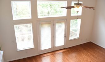 882 Queen City Cres, Apex, NC 27523