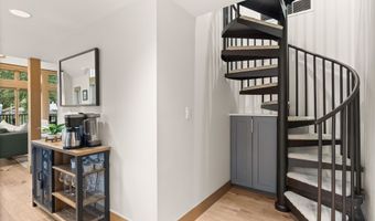 122 W Main St, Aspen, CO 81611