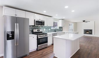 477 Engle Dr, Tucker, GA 30084