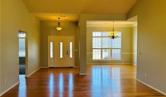 15 Mills Dr, Bella Vista, AR 72714