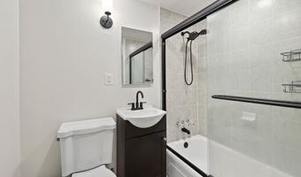 4600 DUKE St 723, Alexandria, VA 22304