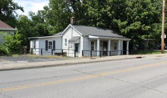 110 W Conwell St, Aurora, IN 47001