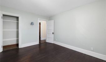 9 Cummings Rd, Newport, RI 02840
