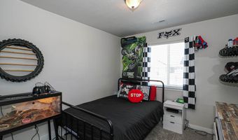 957 W MCKENNA, Bluffdale, UT 84065