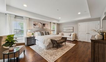 404 W Olive St, Arlington Heights, IL 60004
