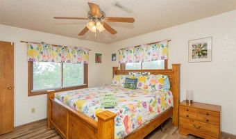 14 Nichol St, Carlsbad, NM 88220