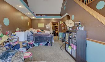 129 Riverview Dr, Anderson, MO 64831
