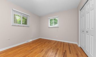 1025 Western Dr, Ann Arbor, MI 48103