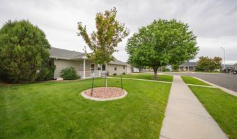 3326 Frisby Ave, Cody, WY 82414
