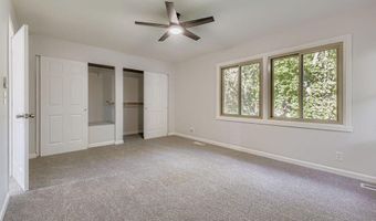 4387 Arden View Ct, Arden Hills, MN 55112