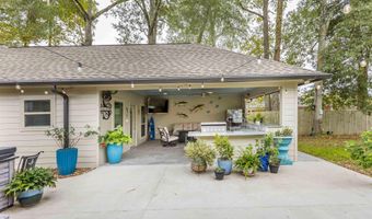 9106 Boone Dr, Baton Rouge, LA 70810