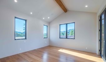 2224 Careful Ave, Agoura Hills, CA 91301