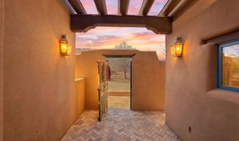4 Avenida Herrera, Santa Fe, NM 87506