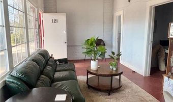 121 N Main St, Belton, SC 29627