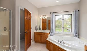 4797 Sunflower Ridge Dr NE, Ada, MI 49301