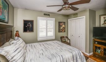 35364 SEARLS Ln, Astoria, OR 97103