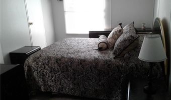 13 Valiant Dr, Coventry, RI 02816