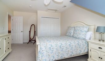 12 Turnberry Rd 12, Bourne, MA 02532