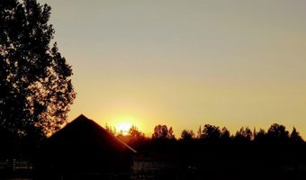 24605 Dodds Rd, Bend, OR 97701