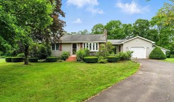 612 N Liberty St, Belchertown, MA 01007