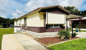 25 Leisure Dr, Auburndale, FL 33823